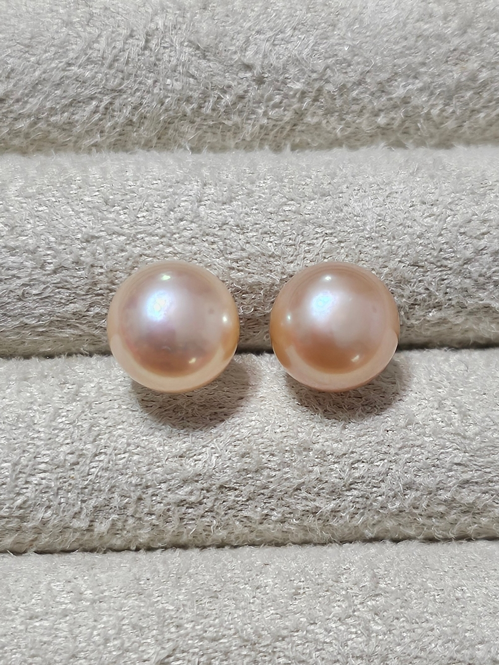 Peach Pink Freshwater Pearl Stud Earrings 8.5mm
